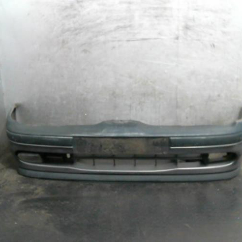 Pare choc avant RENAULT SCENIC 1 Photo n°1