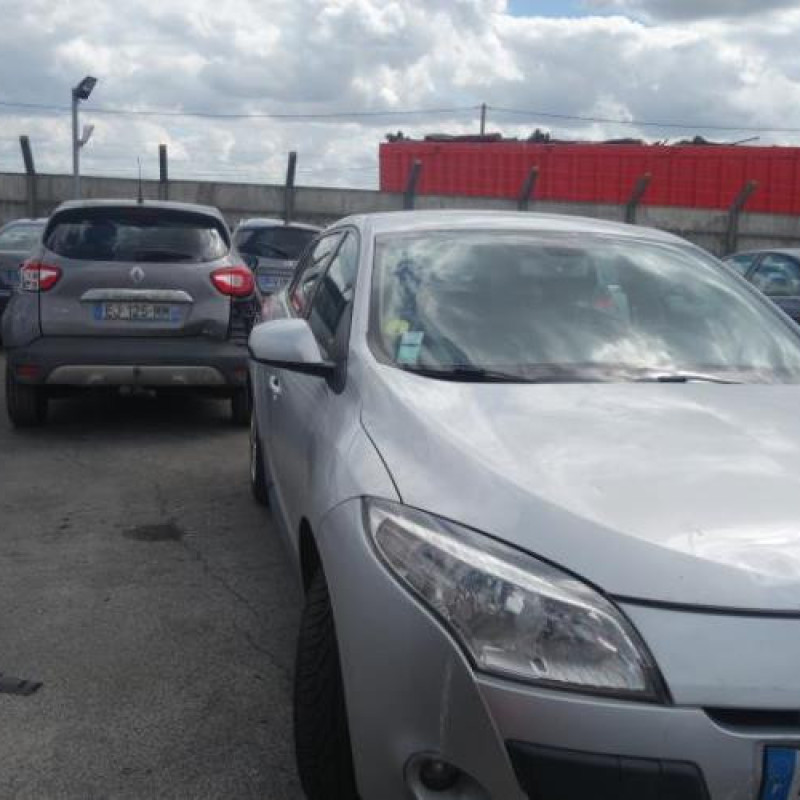 Ceinture arriere gauche RENAULT MEGANE 3 Photo n°5