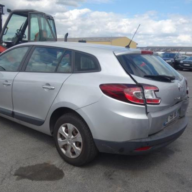 Ceinture arriere gauche RENAULT MEGANE 3 Photo n°7