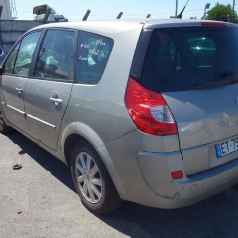 Trappe d'essence RENAULT GRAND SCENIC 2 Photo n°7