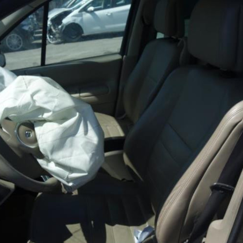 Trappe d'essence RENAULT GRAND SCENIC 2 Photo n°11