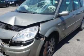 Volant RENAULT GRAND SCENIC 2 Photo n°1
