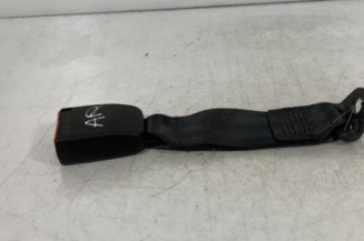 Attache ceinture arriere gauche PEUGEOT 406