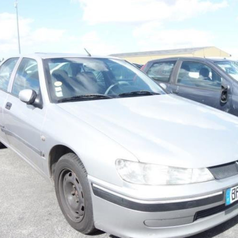 Pretensionneur de ceinture avant droit PEUGEOT 406 Photo n°7