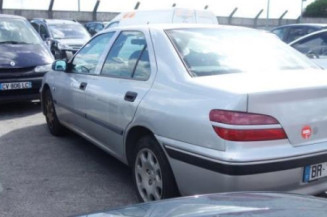 Pretensionneur de ceinture avant droit PEUGEOT 406