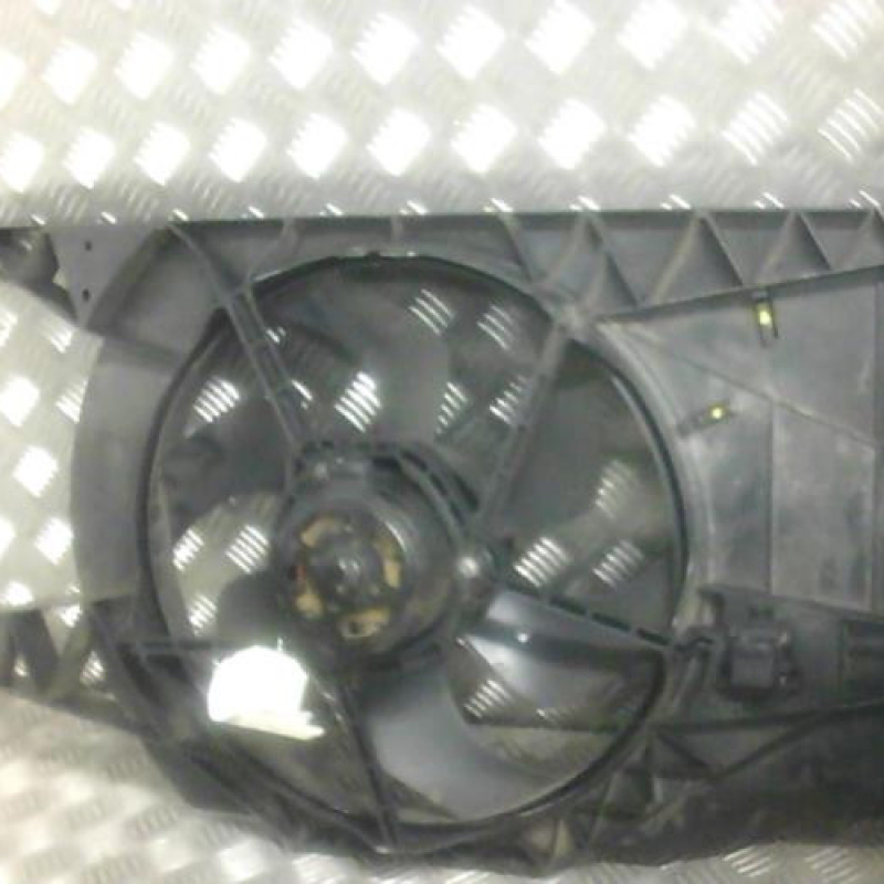 Moto ventilateur radiateur RENAULT ESPACE 4 Photo n°2