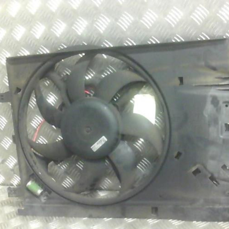 Moto ventilateur radiateur FIAT GRANDE PUNTO Photo n°1