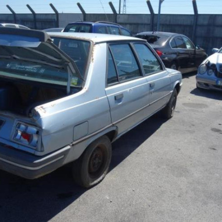 Custode arriere gauche (porte) RENAULT R9