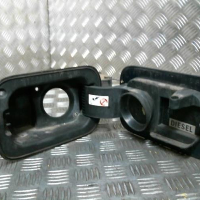 Trappe d'essence RENAULT SCENIC 2 Photo n°3