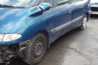 Pretensionneur de ceinture avant gauche RENAULT GRAND ESPACE 3