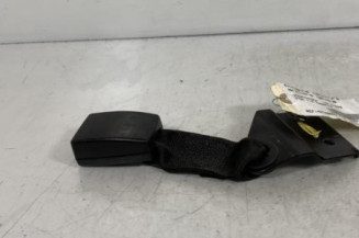 Attache ceinture arriere gauche VOLKSWAGEN FOX