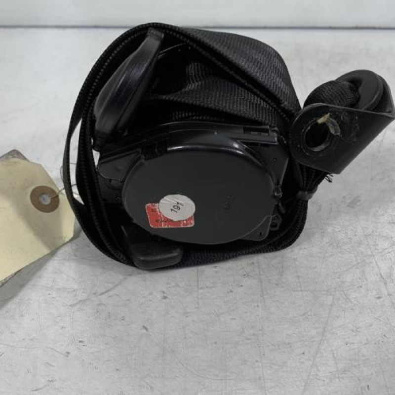 Ceinture arriere gauche VOLKSWAGEN FOX Photo n°1