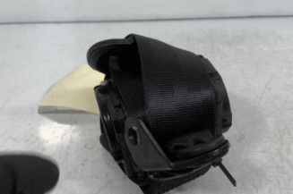 Ceinture arriere gauche VOLKSWAGEN FOX