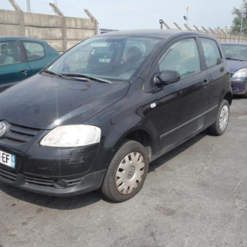 Ceinture arriere gauche VOLKSWAGEN FOX Photo n°4