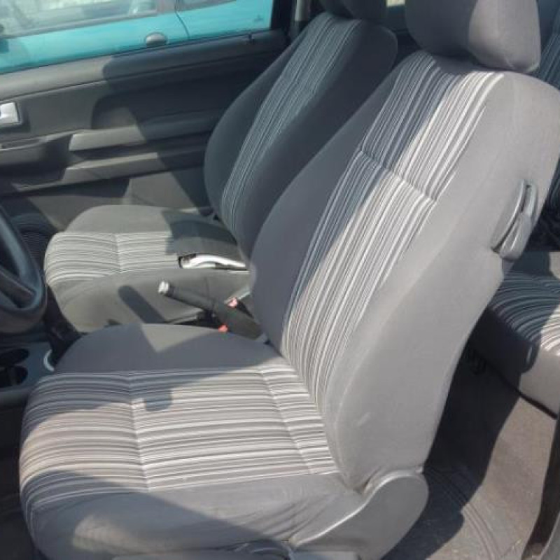 Ceinture arriere gauche VOLKSWAGEN FOX Photo n°10