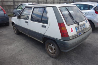 Malle/Hayon arriere RENAULT SUPER 5