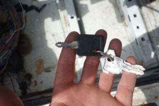 Malle/Hayon arriere RENAULT SUPER 5