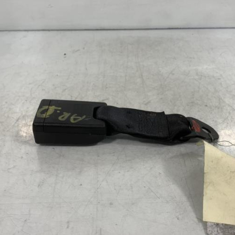 Attache ceinture arriere droit NISSAN QASHQAI 1 Photo n°2