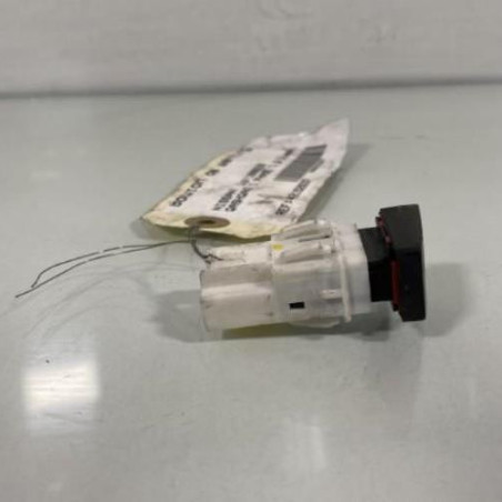 Bouton de warning NISSAN QASHQAI 1