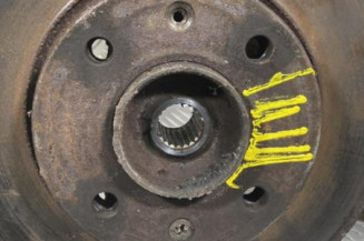 Pivot de moyeu avant gauche CITROEN ZX