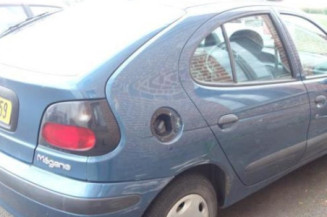 Feu arriere principal droit (feux) RENAULT MEGANE 1