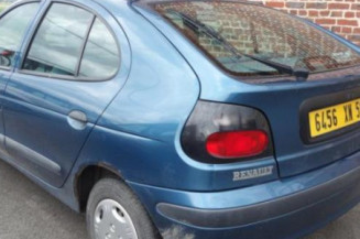 Feu arriere principal droit (feux) RENAULT MEGANE 1