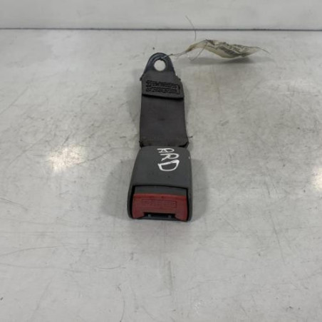 Attache ceinture arriere droit PEUGEOT 406 Photo n°1