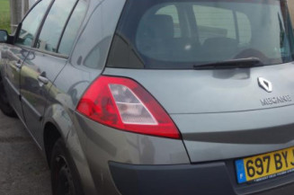 Pretensionneur de ceinture avant droit RENAULT MEGANE 2