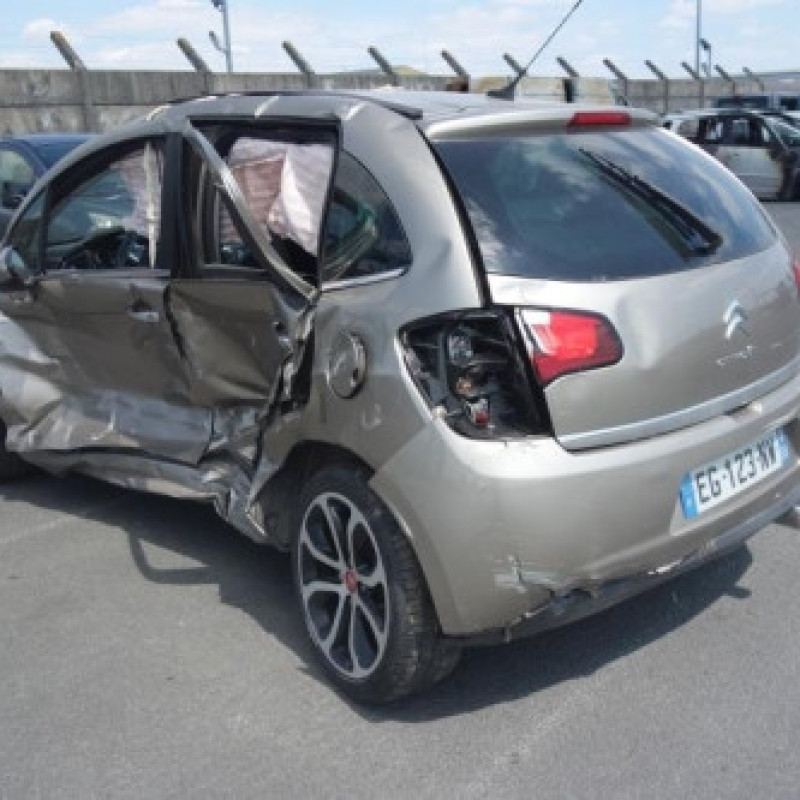 Bloc ABS (freins anti-blocage) CITROEN C3 2 Photo n°4
