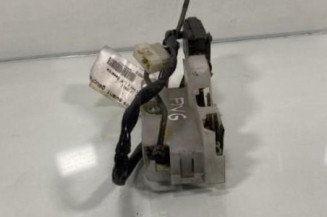 Serrure avant gauche MAZDA 323 5