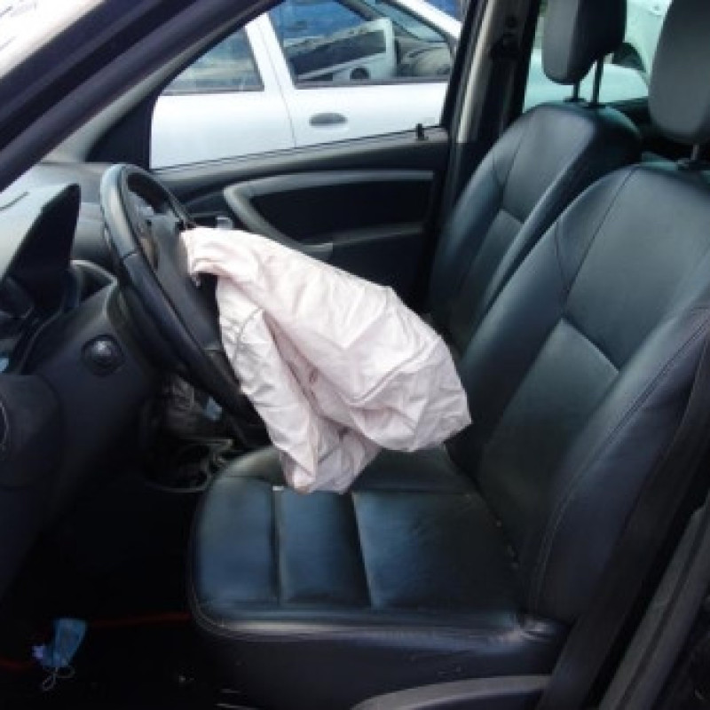 Trappe d'essence DACIA DUSTER 1 Photo n°9