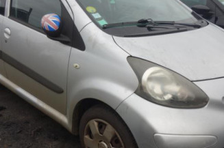 Porte arriere droit TOYOTA AYGO 1