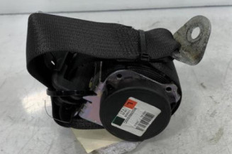 Ceinture arriere gauche OPEL ZAFIRA B Photo n°1