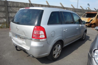 Ceinture arriere gauche OPEL ZAFIRA B