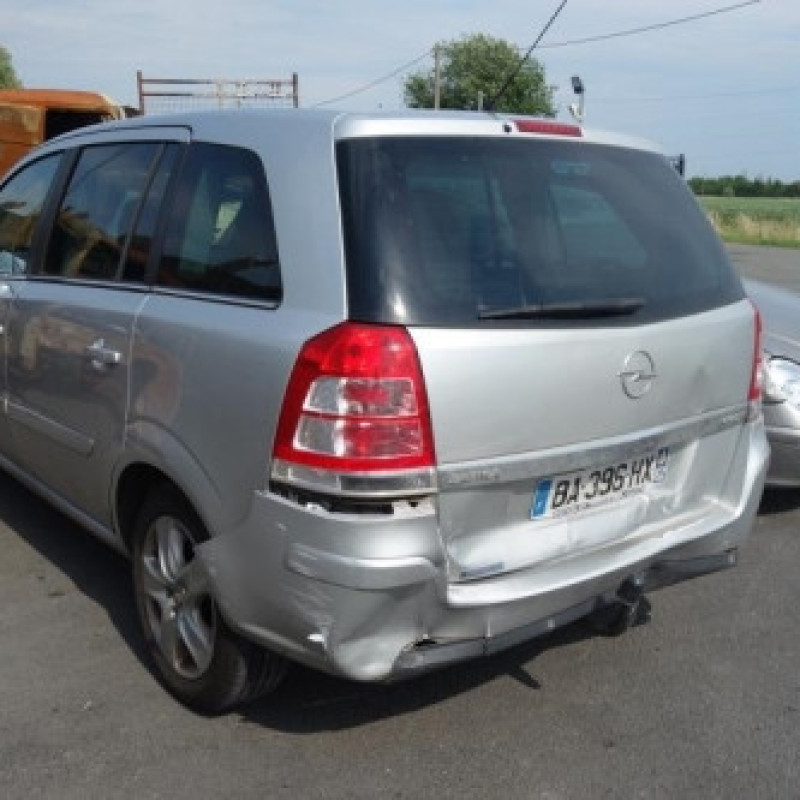 Ceinture arriere gauche OPEL ZAFIRA B Photo n°7
