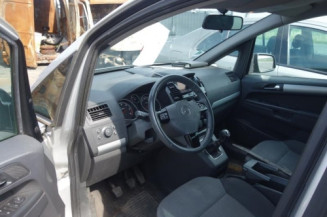 Ceinture arriere gauche OPEL ZAFIRA B