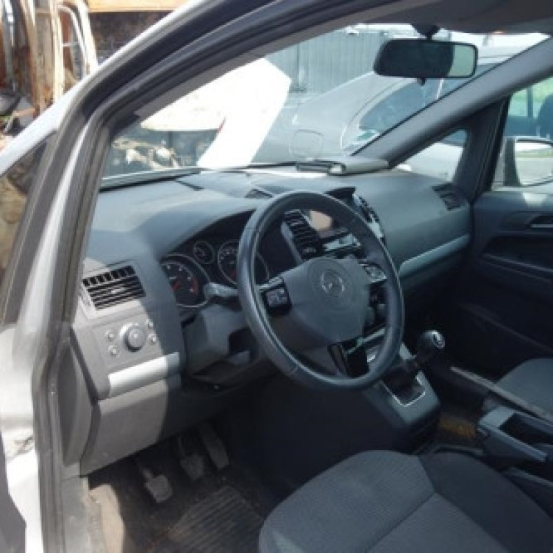 Ceinture arriere gauche OPEL ZAFIRA B Photo n°9