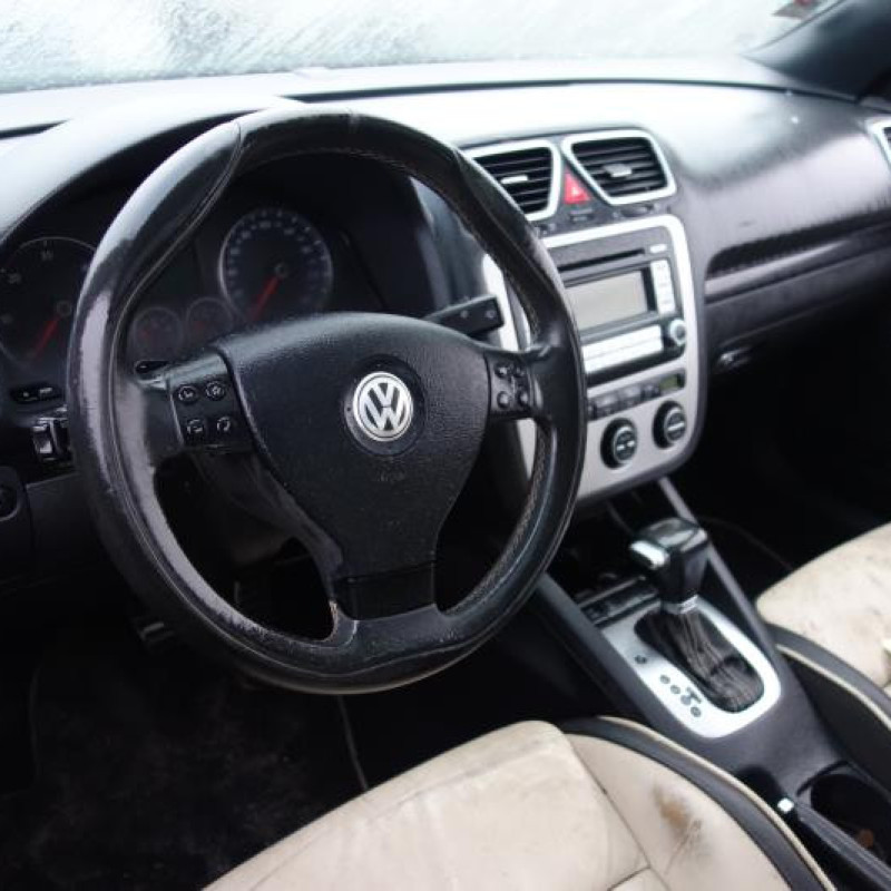Ceinture arriere gauche VOLKSWAGEN EOS Photo n°8