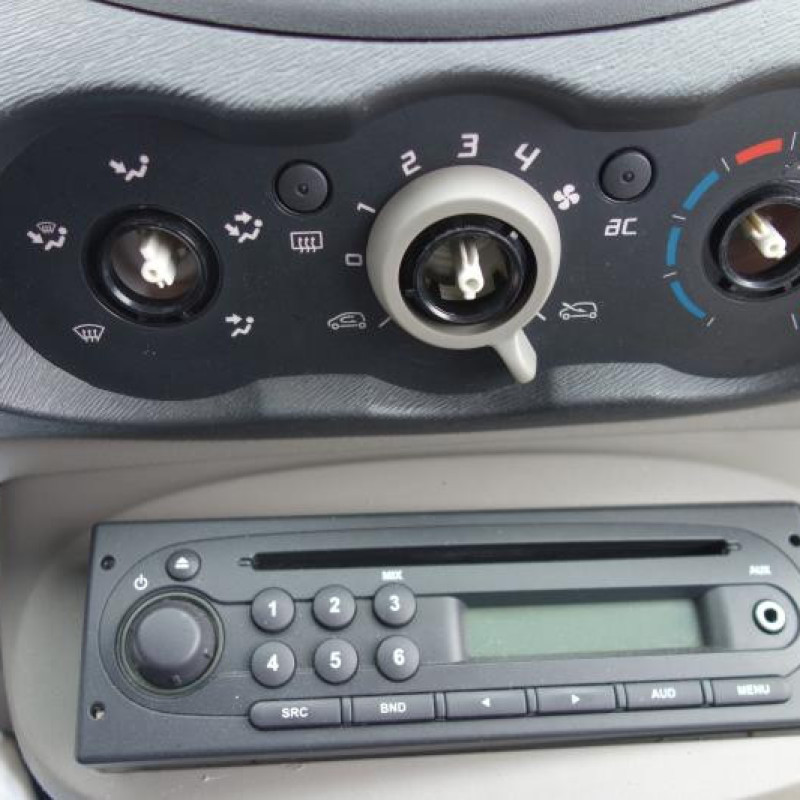 Cremaillere assistee RENAULT TWINGO 2 Photo n°8