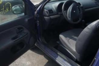 Malle/Hayon arriere RENAULT CLIO 2