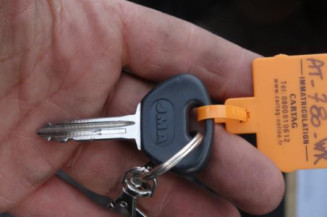 Etrier avant droit (freinage) CITROEN AX