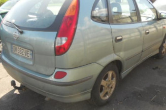 Vitre avant gauche NISSAN ALMERA TINO