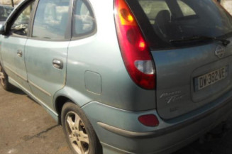Vitre avant gauche NISSAN ALMERA TINO