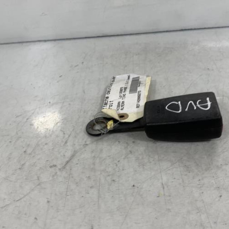 Attache ceinture avant droit NISSAN ALMERA TINO Photo n°2