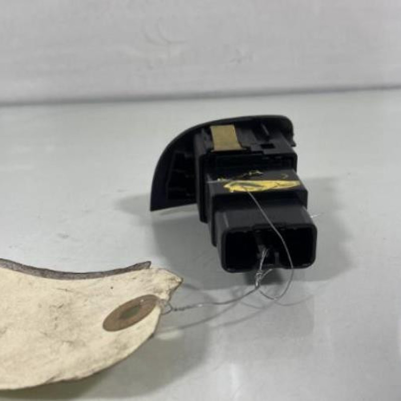 Bouton de warning HONDA CIVIC 5 Photo n°3