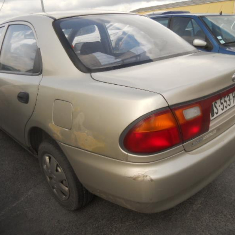 Malle/Hayon arriere MAZDA 323 5 Photo n°5