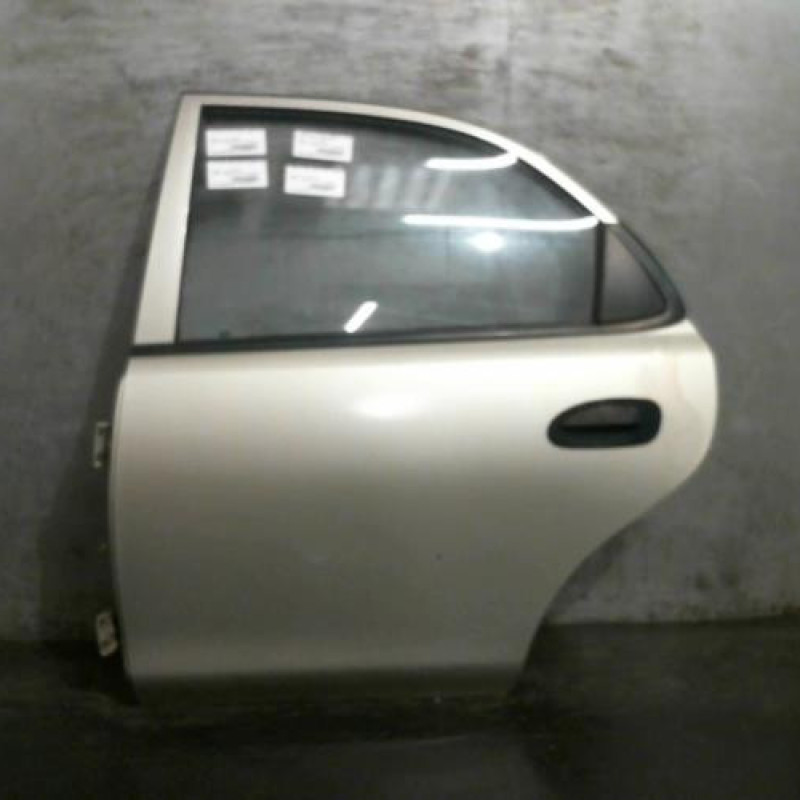 Porte arriere gauche MAZDA 323 5 Photo n°1
