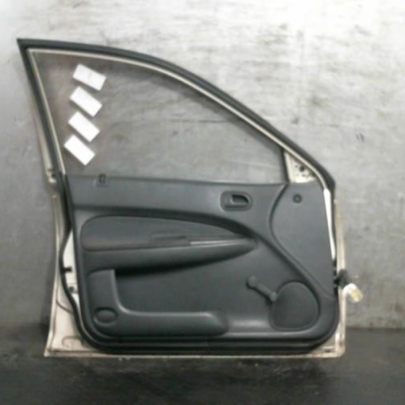 Porte avant gauche MAZDA 323 5 Photo n°3