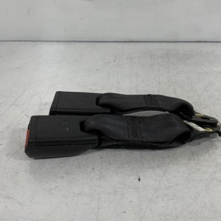 Attache ceinture arriere droit MAZDA 323 5