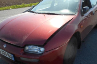 Leve vitre mecanique arriere droit MAZDA 323 5